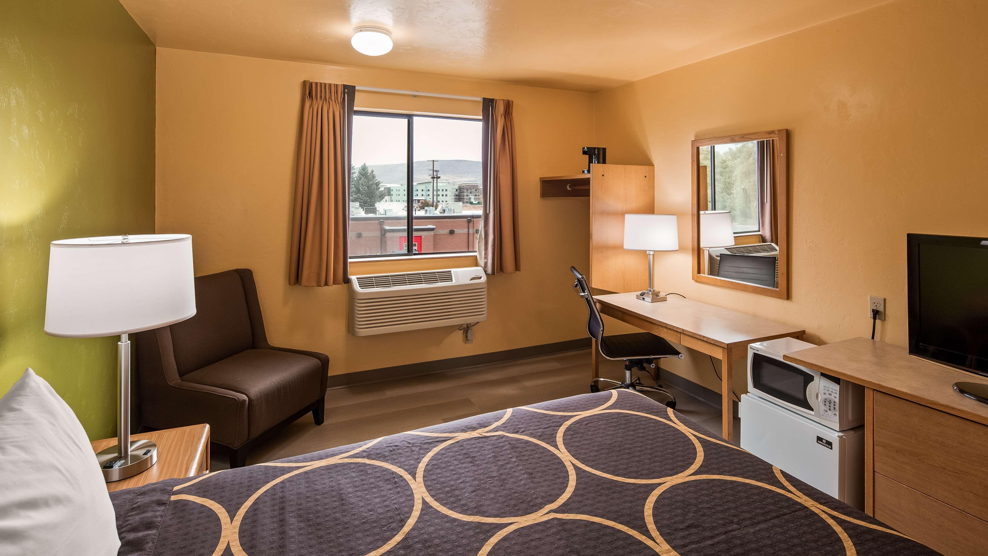 Surestay Hotel By Best Western Елленсберґ Екстер'єр фото