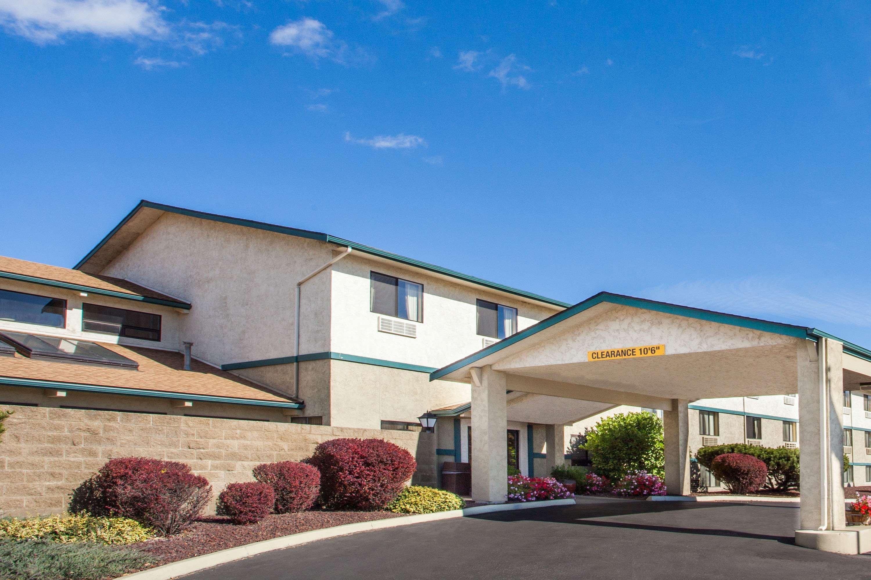 Surestay Hotel By Best Western Елленсберґ Екстер'єр фото